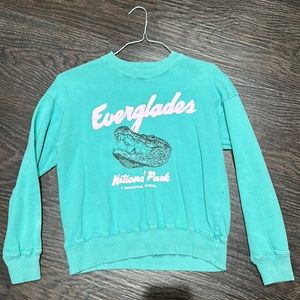 Cute cropped Everglades National Park Sweatshirt!